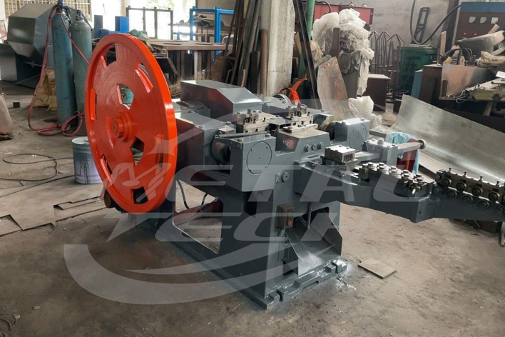 Automatic Nail Making Machine
