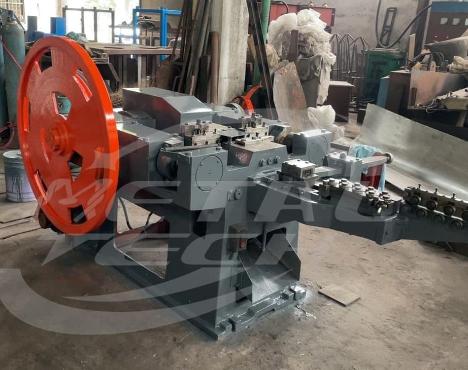 Automatic Nail Making Machine