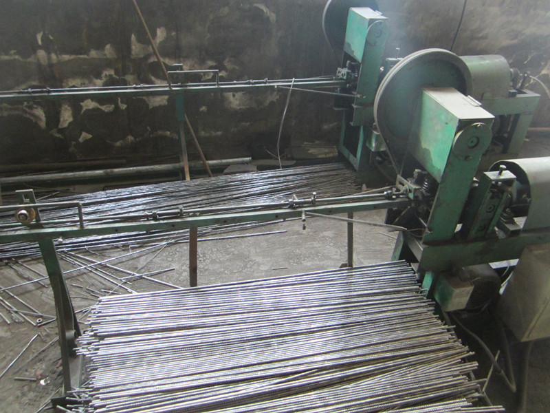 Ø2mm~Ø5mm Wire Straightening And Cutting Machine