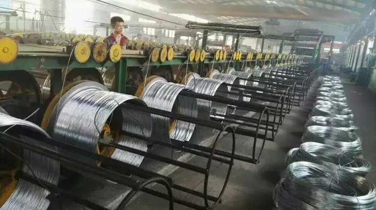 details-of-hot-dip-galvanizing-production-line-3.jpg