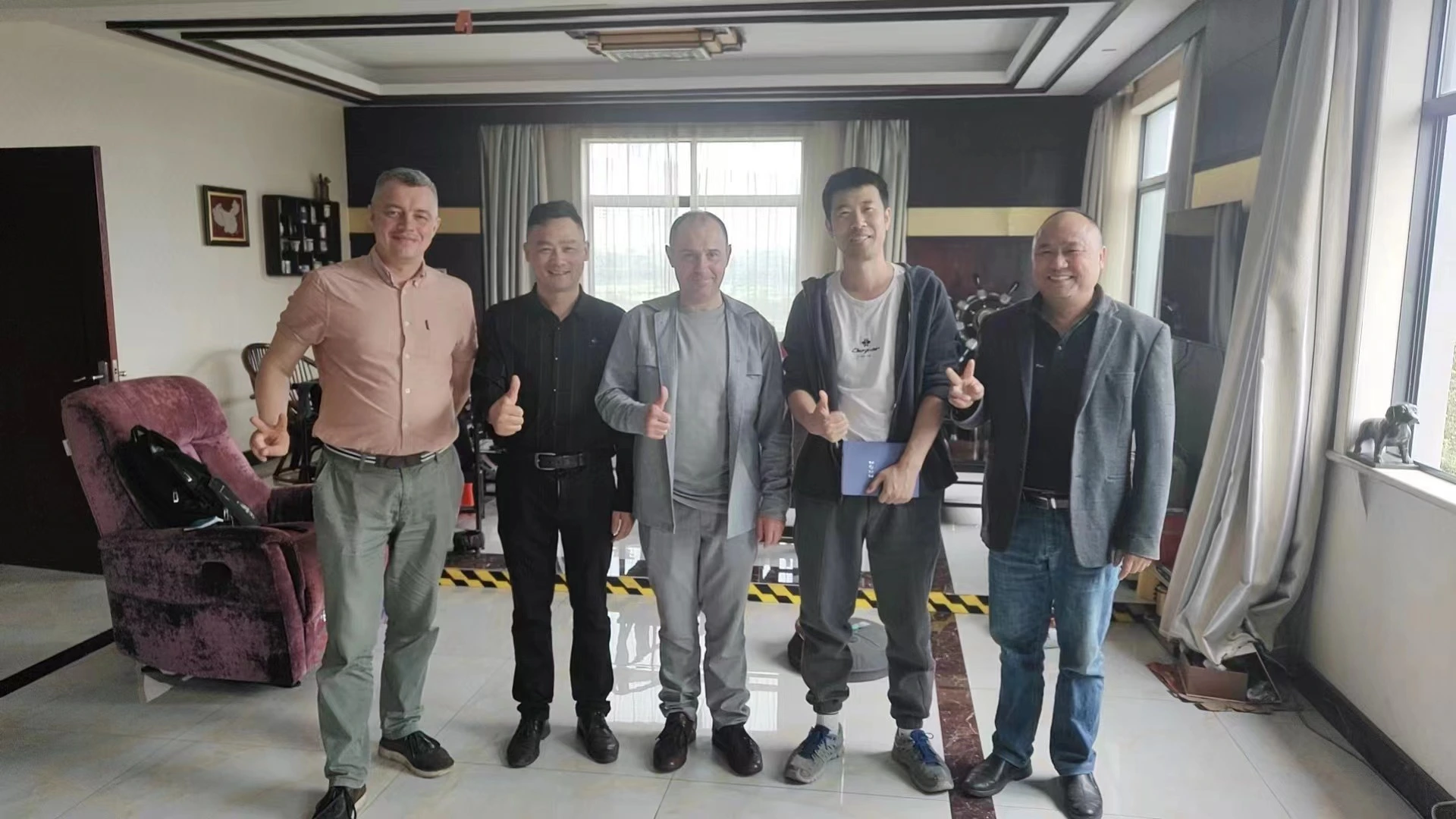 Russian Customers Visited our Annealing Furnace Factory