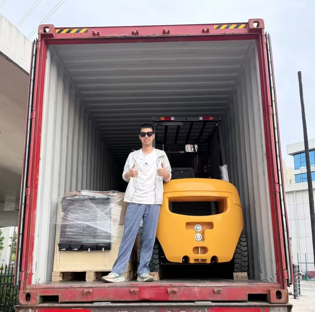 Forklifts and Air Coolers are Shipped in Container For Saudi customers who ordered Wire Drawing Machines
